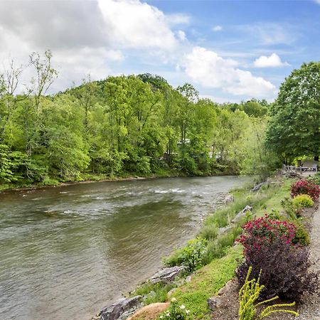 Best Western Plus River Escape Sylva / Дилсбъро Екстериор снимка