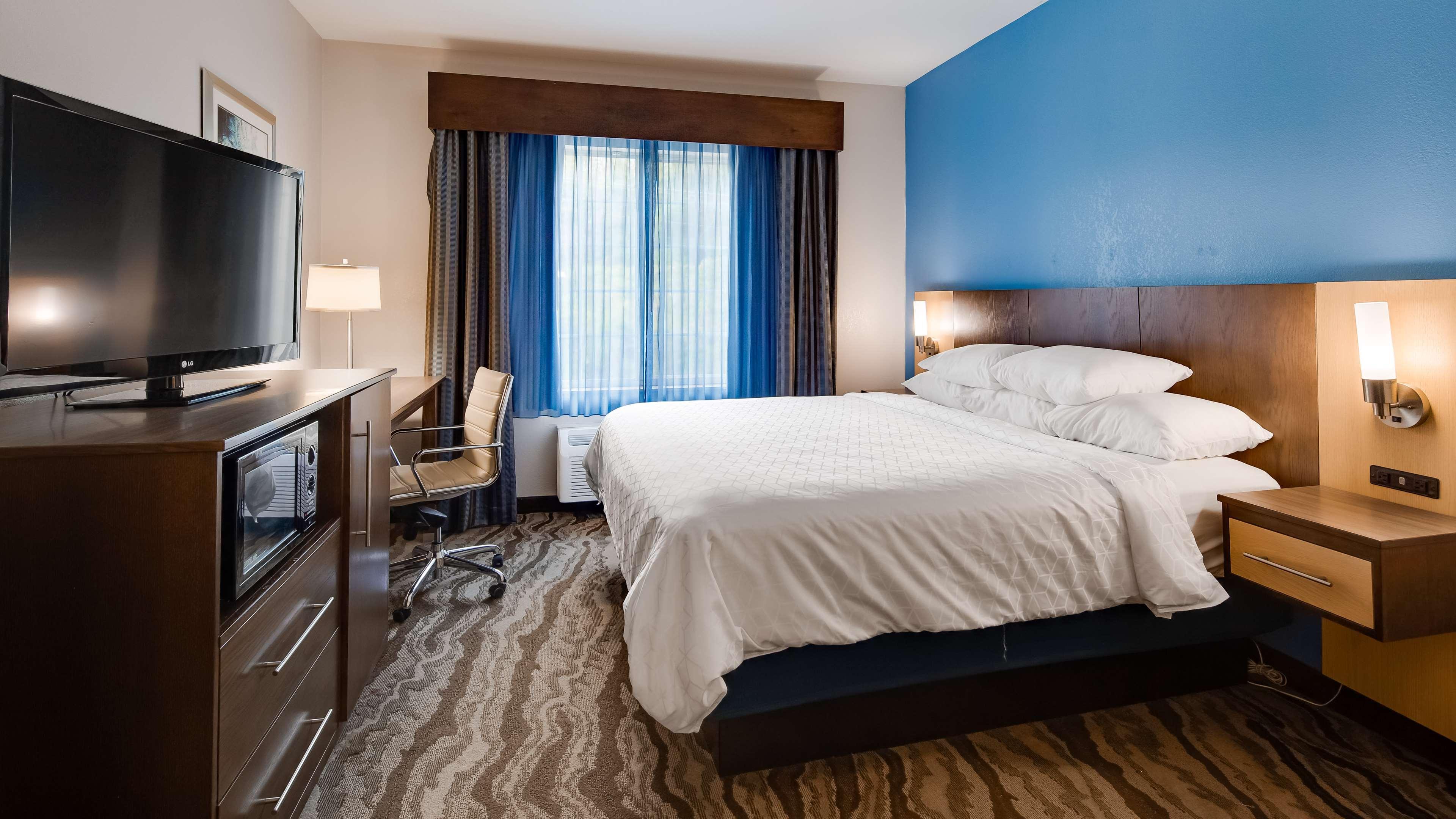 Best Western Plus River Escape Sylva / Дилсбъро Екстериор снимка