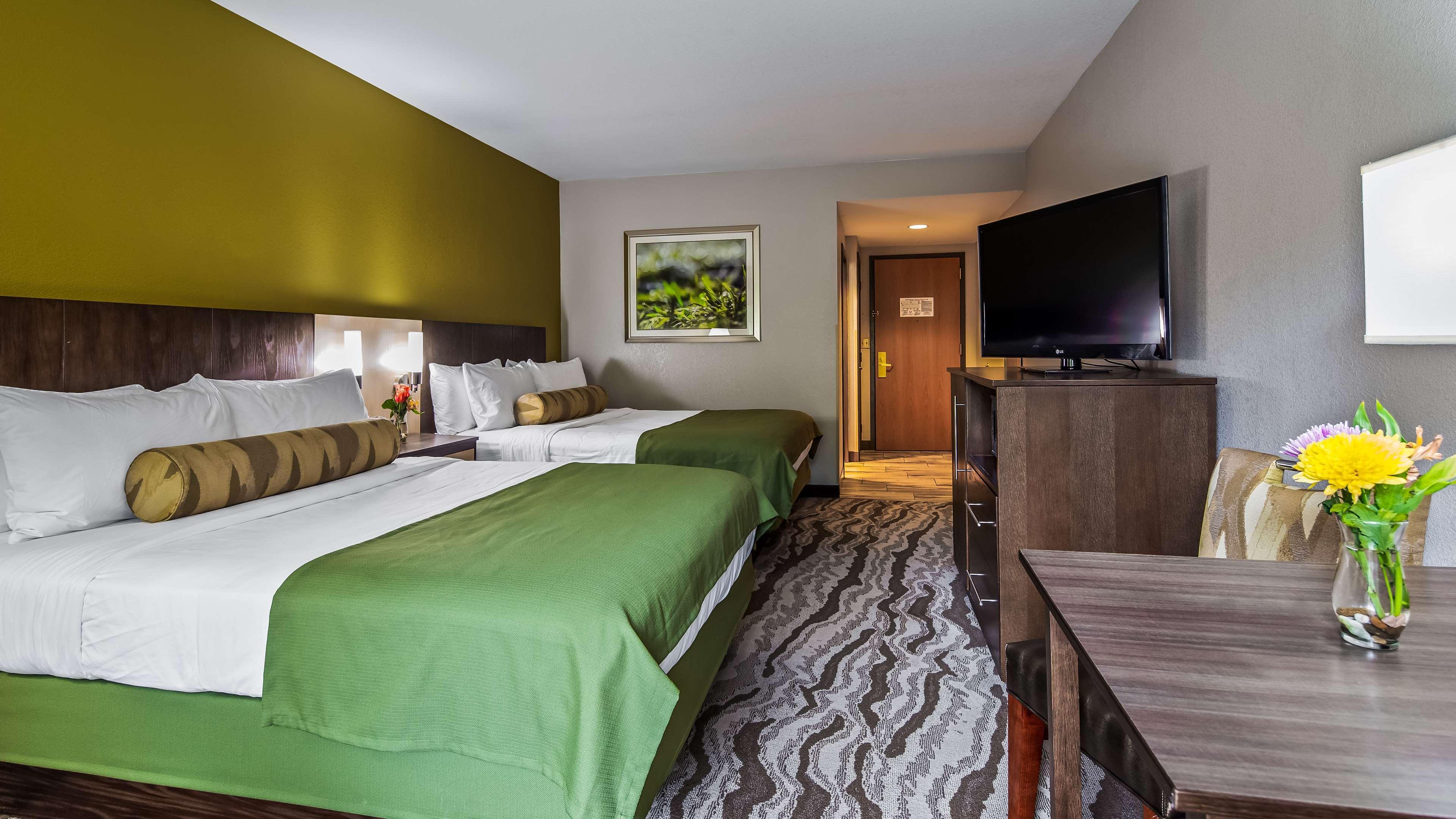 Best Western Plus River Escape Sylva / Дилсбъро Екстериор снимка