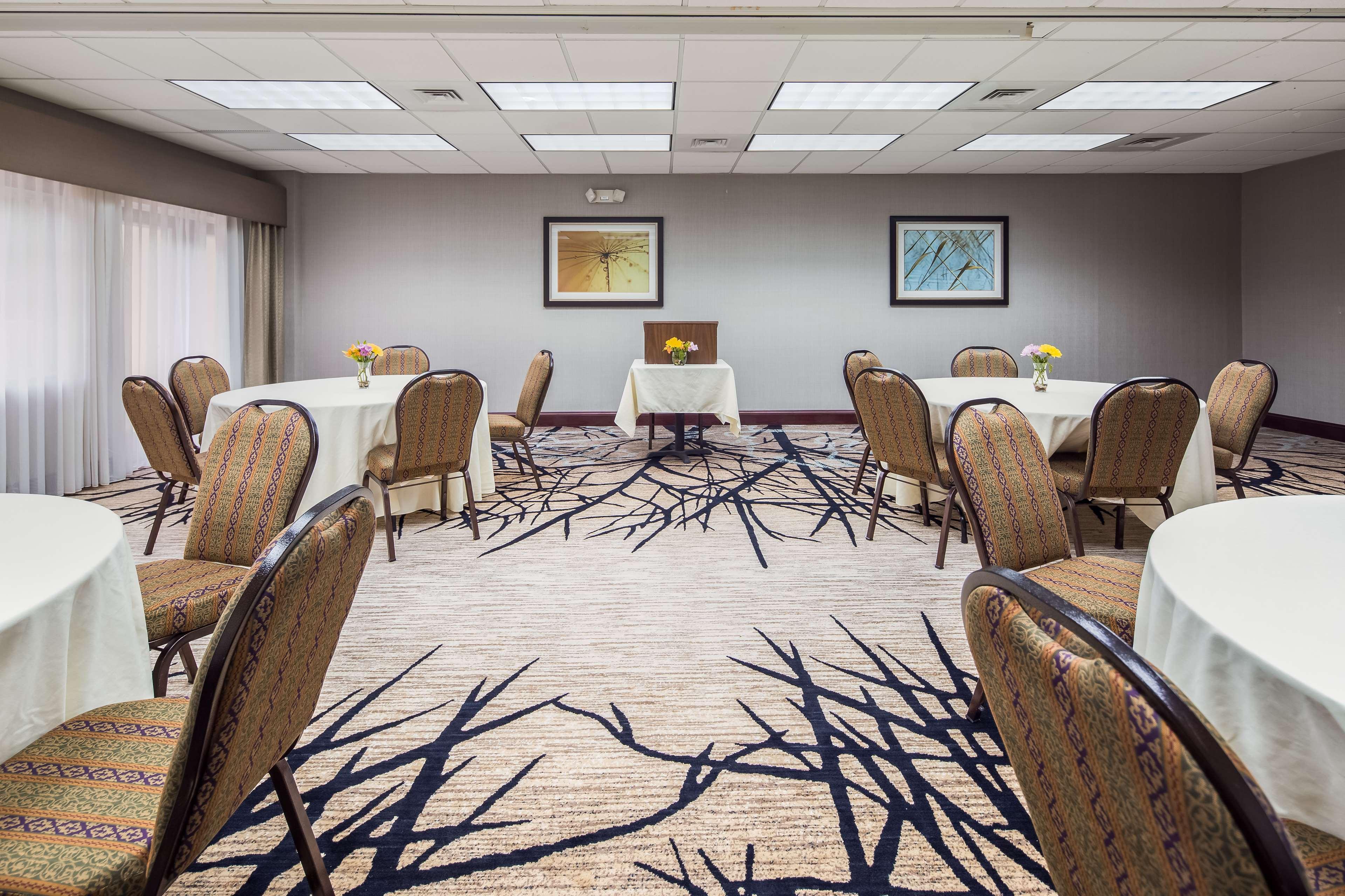 Best Western Plus River Escape Sylva / Дилсбъро Екстериор снимка
